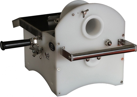 Atadora Embutido Hilo Manual