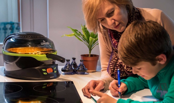 Freidora sin Aceite Turbocecorfry 4d Cecotec con Accesorios