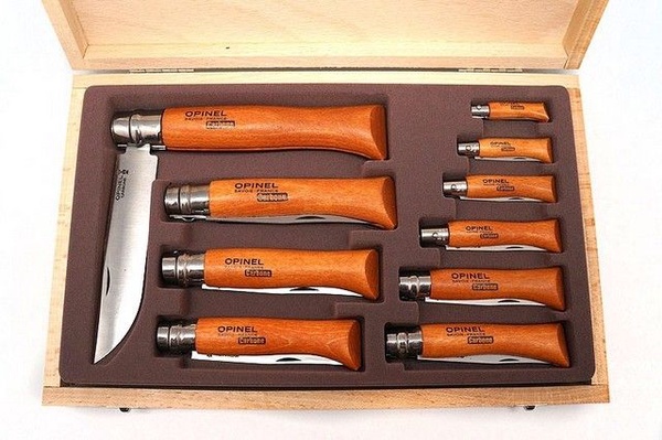 Estuche Madera 10 Navajas Opinel