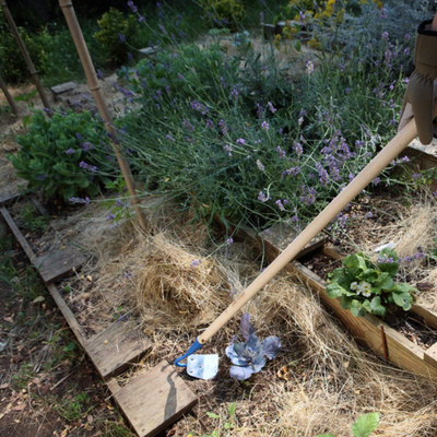 Azada Ligera Mango de Madera 120cm Revex