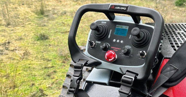 Robot Desbrozadora Control Remoto Arvipo DRM-70 Brushless