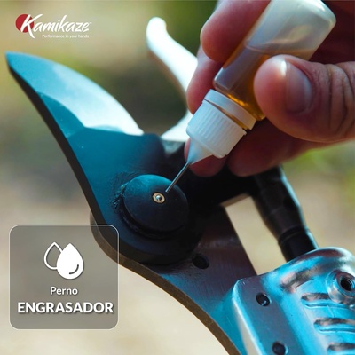 Tijera de Poda con Pertiga Kamikaze KV155: 155cm, Corte �38mm + 2 Bater�as Litio